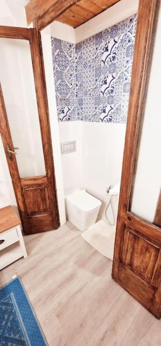 Virgilio House